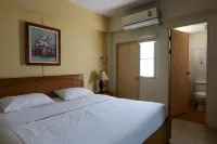 Moon and Sun Hotel Hotels in Chiang Rai