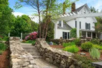 Inn at Pleasant Lake Hoteles en 