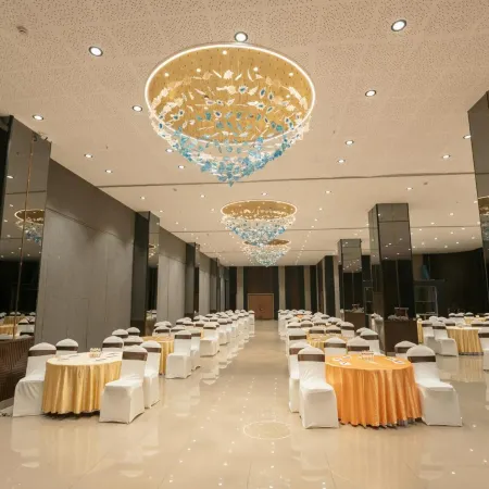Biznotel by Pride Surat