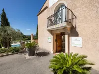 Garden & City les Bastides de Grimaud Hotels in Grimaud