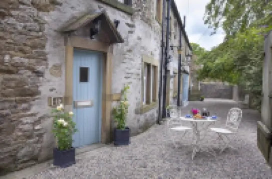 Linton Court Coach House