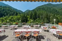 Gasthof Zur Sonne Hotels in Monte San Pietro