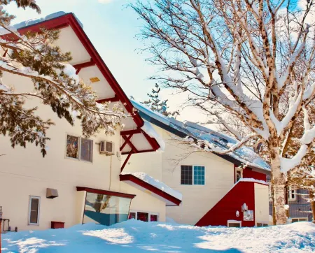 Appi Arts Color Отели рядом со станцией JR Appi-Kogen station