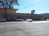 Highlander Motel - Hot Tub