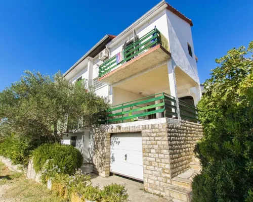 Apartments Milena Hotels in Opcina Razanac