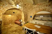 Trulli e Puglia Resort Отели рядом с достопримечательностью «Trullo Sovrano»