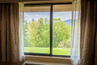 Fox Ridge Resort - Bergblick