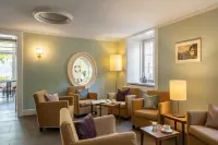 Neuhaus Golf- & Strandhotel
