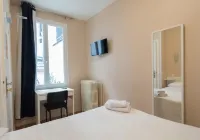 Hôtel de La Gare Hotel di Villeneuve-Saint-Georges