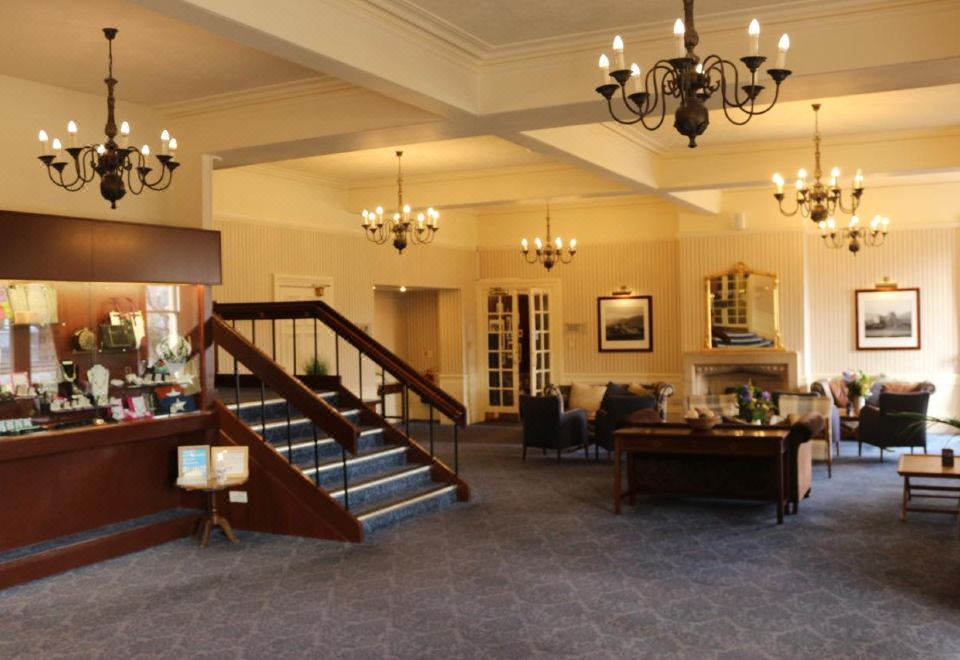 3. 크레이글린 호텔..