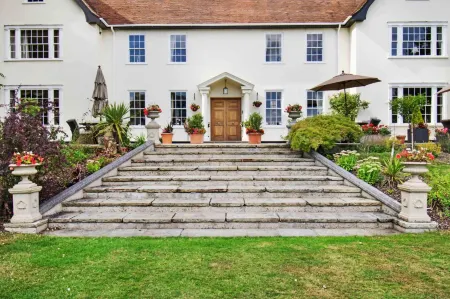 Sturmer Hall Hotel and Conference Centre