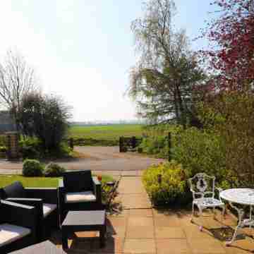 Elmfield House Hotel Exterior