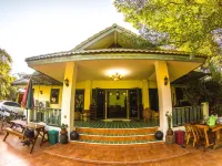 Plus Hostel Ayutthaya Hotels in 