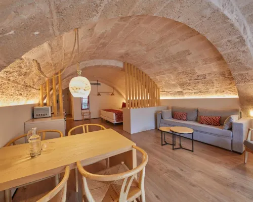 Fil Suites Hotels near Placa Major