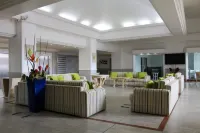 Sapphire Beach Club Resort