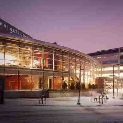 Holiday Inn SASKATOON DOWNTOWN by IHG Hotel Exterior