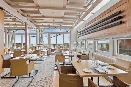 Hotel Palafitte Отели в г. Нёвшатель