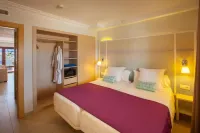 جروبوتل فلامينجو بيتش Hotels near Sunset