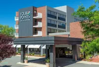 Four Points by Sheraton Norwood Hotels near Commuter Rail - Dedham Corporate Center- Franklin Forge Park Line