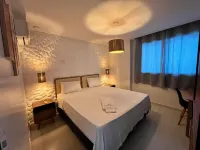 Ed. Crystal Residence