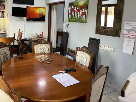 Sleepers Villa Guesthouse