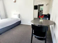 Kelly's Riverside Motel Hotels in Taumarunui
