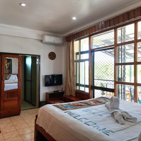 Tagimoucia House Hotel