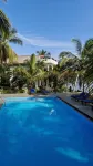 Hideaway Lodge - parking