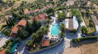 Kelyfos Hotel
