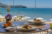 Summit Hotel - breakfast