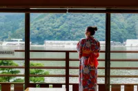 Riverside Maruyama - إطلالة على البحر