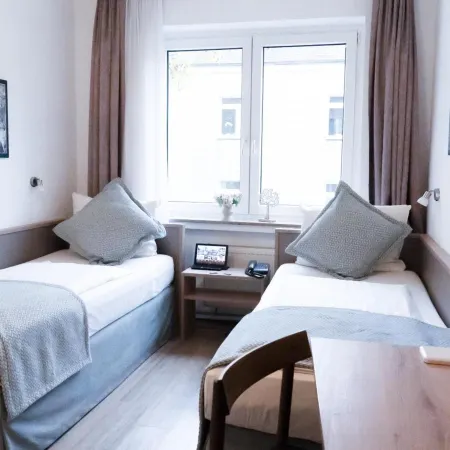Stadt-Gut-Hotel Rheinischer Hof
