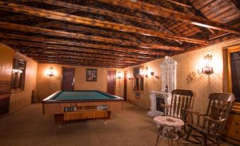Guest House Top Floor