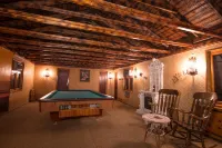 Guest House Top Floor Hotels in Telavi