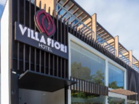 Hotel Villa Fiori Hotels near Santuario Mae Rainha - Fonte De Vida Nova