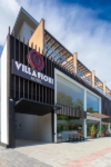 Hotel Villa Fiori Hotels near Train Station