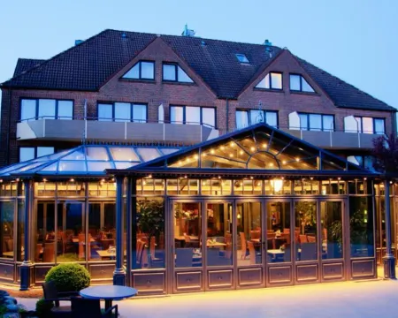 Ruser's Hotel Hotels in Schonberger Strand