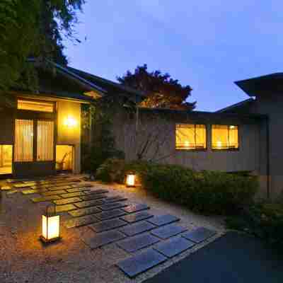 滝元館遊季の里 Hotel Exterior