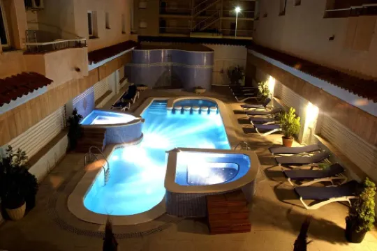 Apartamentos Empuriabrava Maurici Park