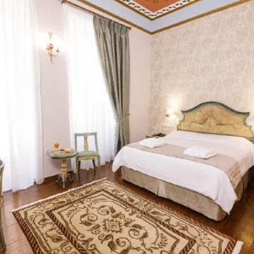Palaiologos Luxury City Hotel