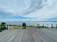 Strandhaus Blankenese Hotels in Finkenwerder