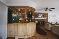 Saratoga Resort