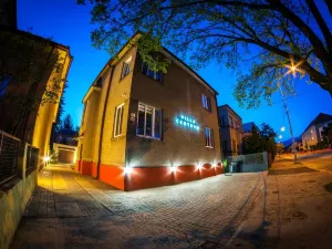 Villa Centrum APARTMÁNY s RAŇAJKAMI A Saunou