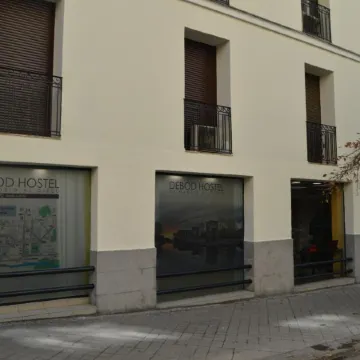 Debod Hostel