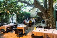 Logis hôtel Restaurant de Provence