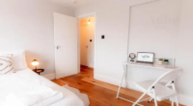 Old Town Trinity Apt No 4 by Adliv