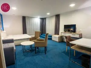 Central Hotel, Fitness and Spa