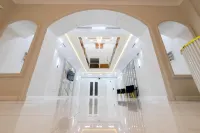 Isakhoja Hotel