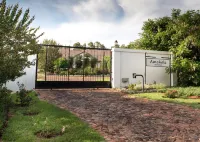 Amohela Guesthouse