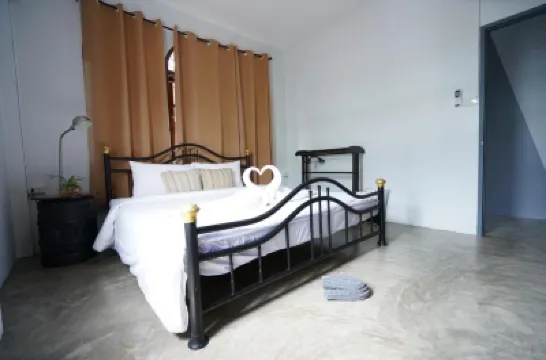 Amahostel Hotels near Kamala Beach